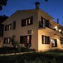 Sonia Rustic Mansion - 5bd 30 Sec Walk T