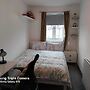 Rugby - Apartment - Sleeps 4 - Parking