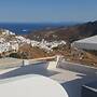 Milona s House in Chora Serifos