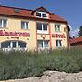 City Hotel Agoston