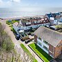 Blissful Bay Just a Stone s Throw Away