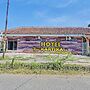 OYO 90443 Hotel New Kartika In