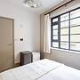 Modern Brentford Flat