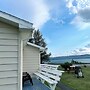 Sea Breeze Cottages And Motel
