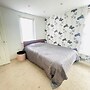 Immaculate 3-bed House in Waltham Cross