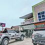 Hotel O Lestari Baru Syariah Near SMA Negeri 1 Salo