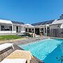 Luxury Cottage With Pool In Perfect Location