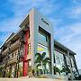 Soi Suites