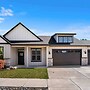 Prestine and Comfortable Home