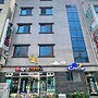 e cozy Hotel