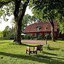 Kungs Starby gård Bed & Breakfast