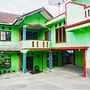 OYO 92997 Villa Hj Karnadi