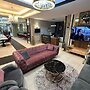 Paradise Suit Otel