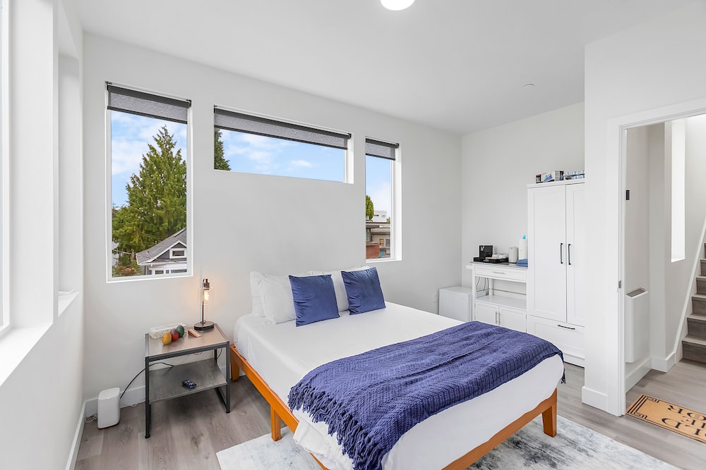 Martell's Sunspear Sweet Suite