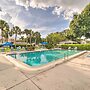 Sunny Sarasota Oasis w/ Private Screened Lanai