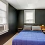 Cozy Downtown Sandusky Gem - 1 Mi to Lake Erie!