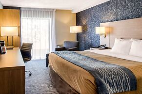 Comfort Inn Aéroport