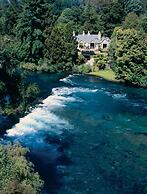 Huka Lodge, Beckons