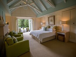 Huka Lodge, Beckons