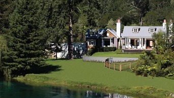 Huka Lodge, Beckons