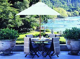 Huka Lodge, Beckons