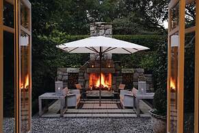 Huka Lodge, Beckons