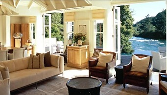 Huka Lodge, Beckons