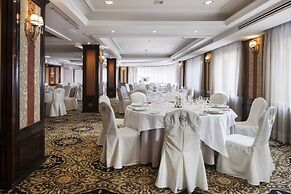 Hotel Emperador