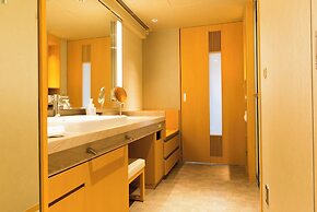 Kyoto Brighton Hotel