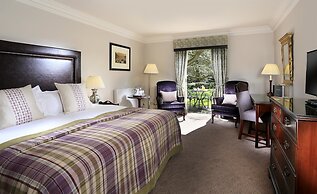 Macdonald Leeming House