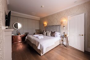 Royal Wells Hotel
