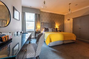 Royal Wells Hotel