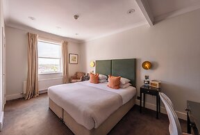 Royal Wells Hotel