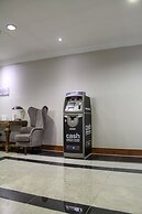 Renaissance London Heathrow Hotel