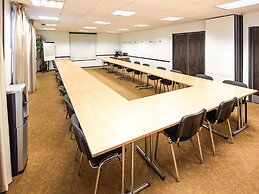 ibis London Luton Airport