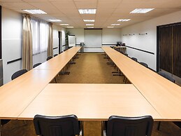 ibis London Luton Airport