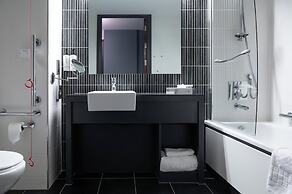 Crowne Plaza Birmingham City Centre by IHG