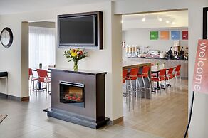 Comfort Inn East