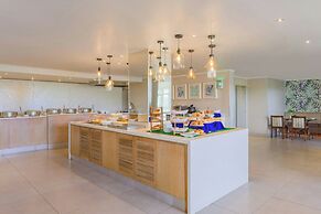 Protea Hotel by Marriott Karridene Beach