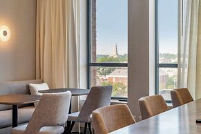 Sheraton Suites Old Town Alexandria