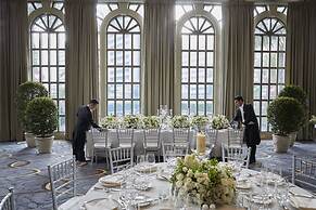 The Peninsula Manila