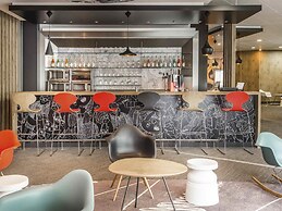 ibis Nantes Centre Tour Bretagne