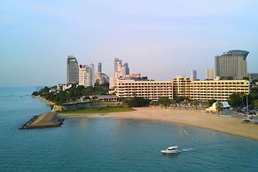 Dusit Thani Pattaya