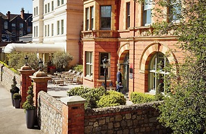 Dylan Hotel