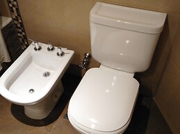 Tritone Hotel