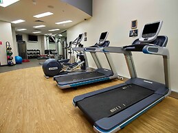 Hilton Cairns