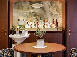 Hotel Faubourg Galant Paris - Handwritten Collection
