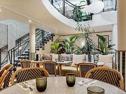 Hotel Faubourg Galant Paris - Handwritten Collection