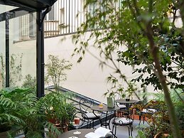 Hotel Faubourg Galant Paris - Handwritten Collection