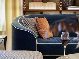 Hotel Faubourg Galant Paris - Handwritten Collection